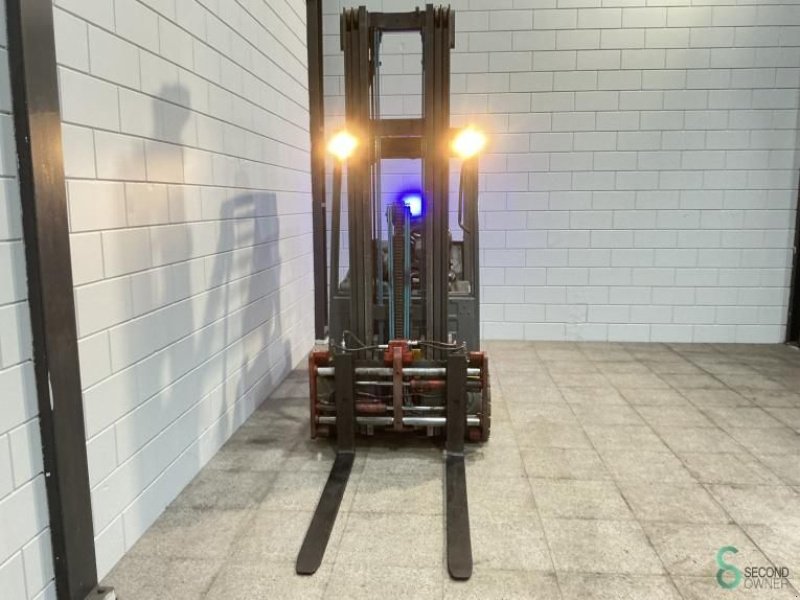 Frontstapler a típus Jungheinrich EFG 320, Gebrauchtmaschine ekkor: Wijchen (Kép 7)