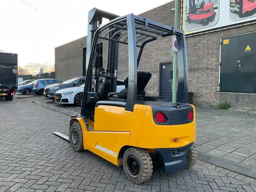 Frontstapler des Typs Jungheinrich EFG 425K 2500KG 6.00METER HEFTRUCK, Gebrauchtmaschine in Vlaardingen (Bild 1)