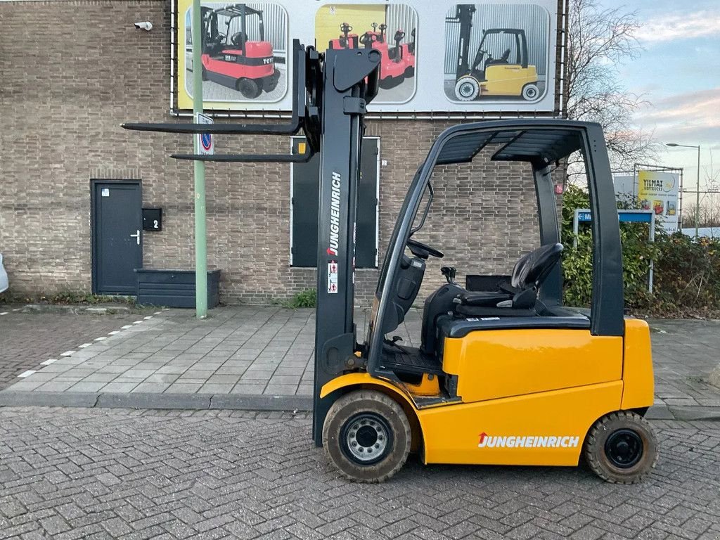 Frontstapler des Typs Jungheinrich EFG 425K 2500KG 6.00METER HEFTRUCK, Gebrauchtmaschine in Vlaardingen (Bild 7)