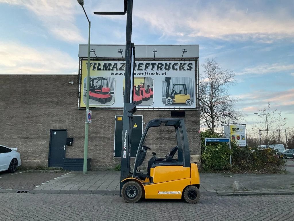 Frontstapler des Typs Jungheinrich EFG 425K 2500KG 6.00METER HEFTRUCK, Gebrauchtmaschine in Vlaardingen (Bild 10)