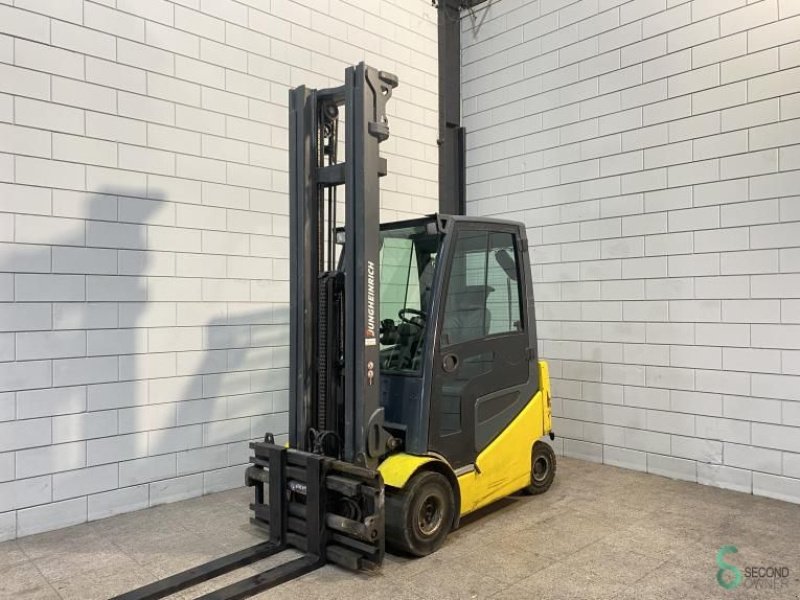 Frontstapler of the type Jungheinrich EFG 425k, Gebrauchtmaschine in Wijchen (Picture 2)