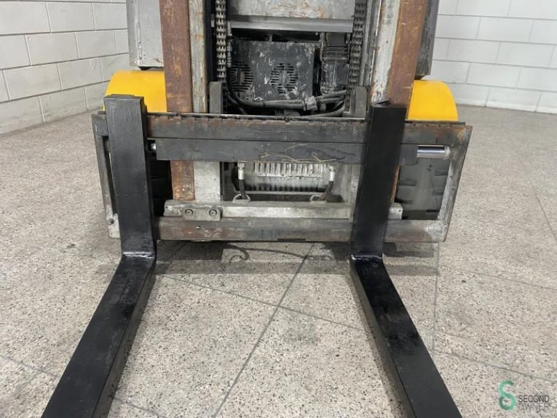 Frontstapler of the type Jungheinrich EFG 425k, Gebrauchtmaschine in Wijchen (Picture 2)