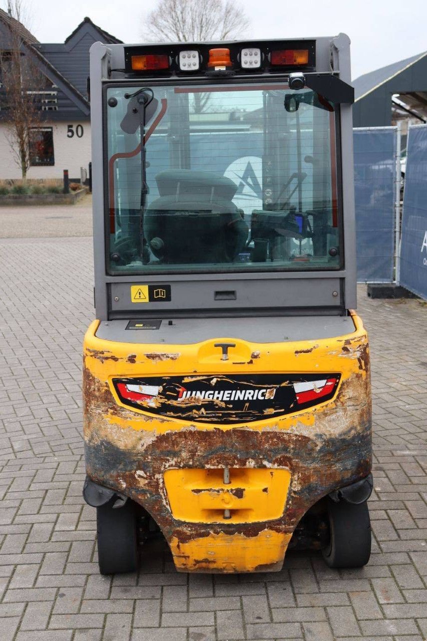 Frontstapler типа Jungheinrich EFG 425s, Gebrauchtmaschine в Antwerpen (Фотография 5)