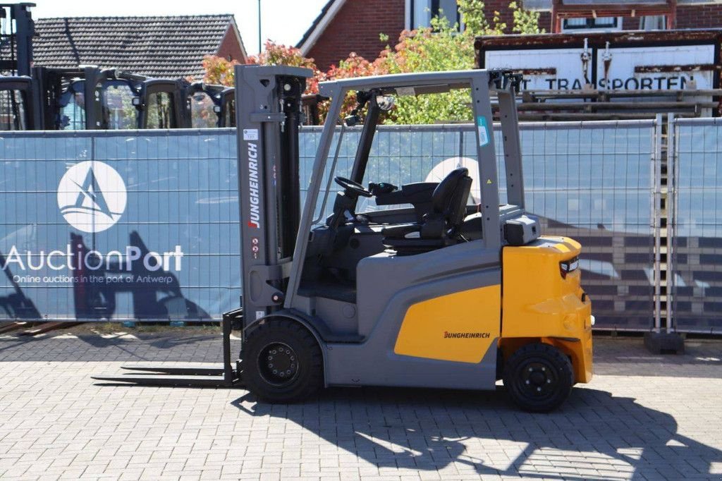 Frontstapler typu Jungheinrich EFG 435, Gebrauchtmaschine v Antwerpen (Obrázok 3)