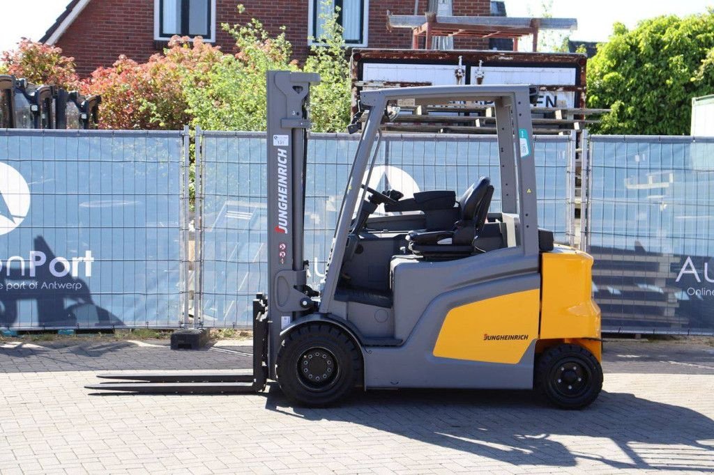 Frontstapler typu Jungheinrich EFG 435, Gebrauchtmaschine v Antwerpen (Obrázok 2)