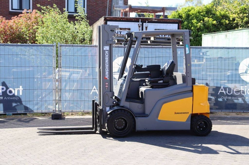 Frontstapler typu Jungheinrich EFG 435, Gebrauchtmaschine v Antwerpen (Obrázok 1)