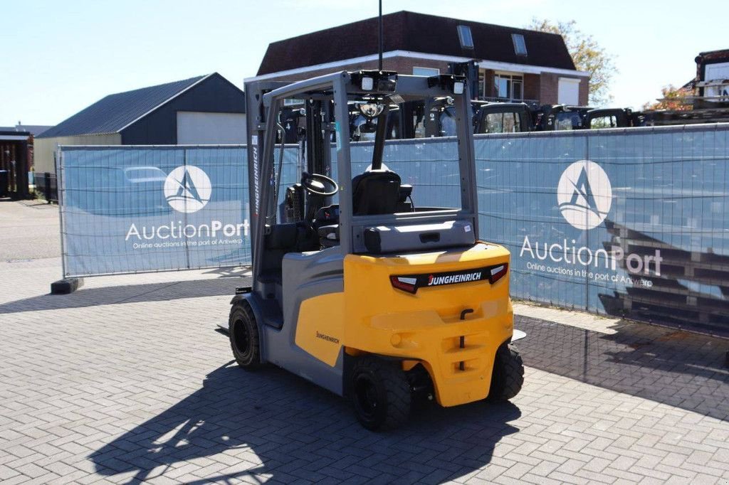 Frontstapler du type Jungheinrich EFG 435, Gebrauchtmaschine en Antwerpen (Photo 5)