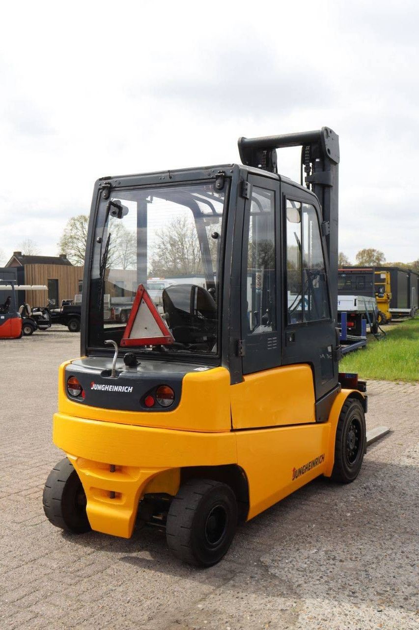 Frontstapler a típus Jungheinrich EFG 540, Gebrauchtmaschine ekkor: Antwerpen (Kép 7)