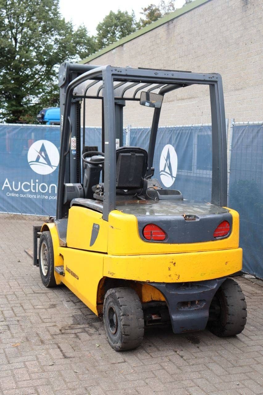 Frontstapler a típus Jungheinrich EFG 545, Gebrauchtmaschine ekkor: Antwerpen (Kép 4)