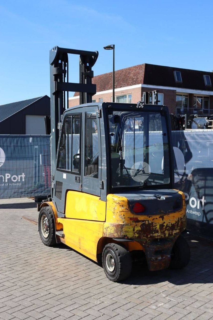 Frontstapler от тип Jungheinrich EFG 545, Gebrauchtmaschine в Antwerpen (Снимка 5)