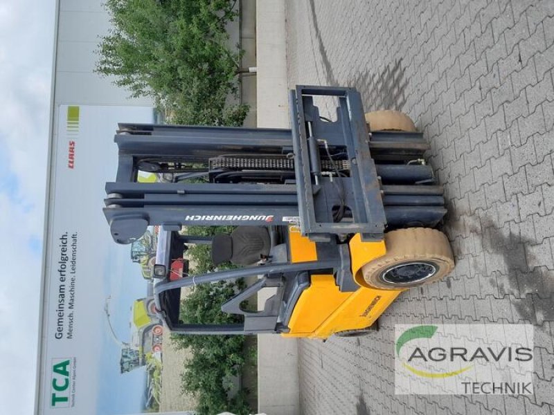Frontstapler del tipo Jungheinrich EFG 545, Gebrauchtmaschine In Alpen (Immagine 1)