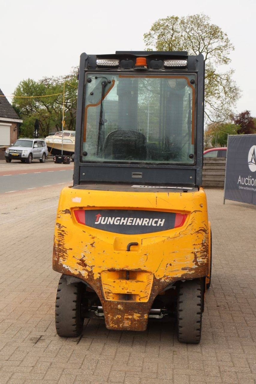 Frontstapler типа Jungheinrich EFG 550, Gebrauchtmaschine в Antwerpen (Фотография 5)