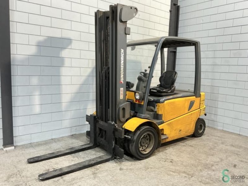 Frontstapler del tipo Jungheinrich EFG 550, Gebrauchtmaschine en Wijchen (Imagen 5)