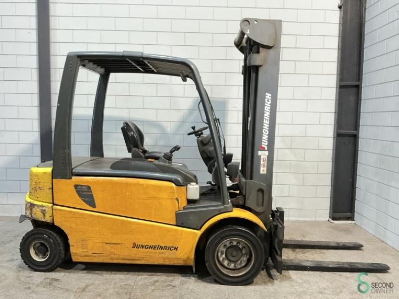 Frontstapler del tipo Jungheinrich EFG 550, Gebrauchtmaschine en Wijchen (Imagen 3)