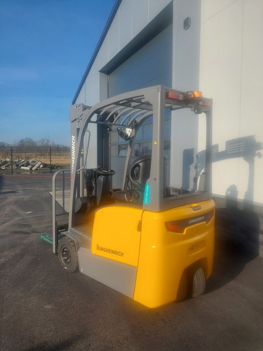 Frontstapler des Typs Jungheinrich EFG BB 216K, Neumaschine in Swifterbant (Bild 5)