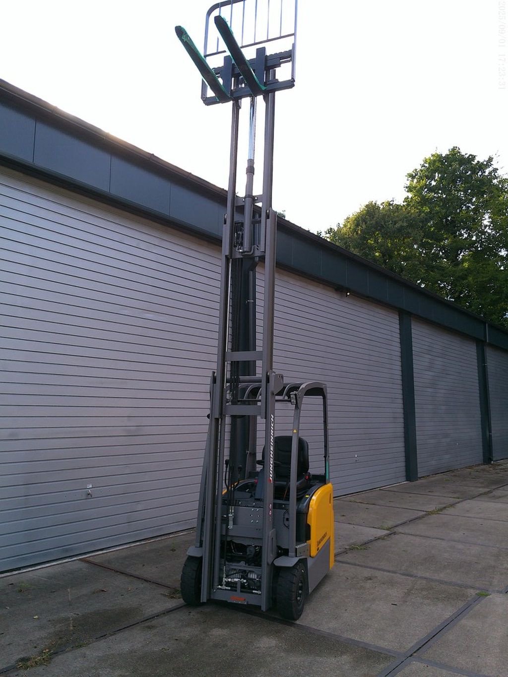 Frontstapler des Typs Jungheinrich EFG BB 216K, Neumaschine in Swifterbant (Bild 4)