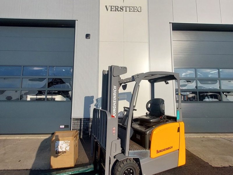 Frontstapler a típus Jungheinrich EFG BB 216K, Neumaschine ekkor: Swifterbant (Kép 1)