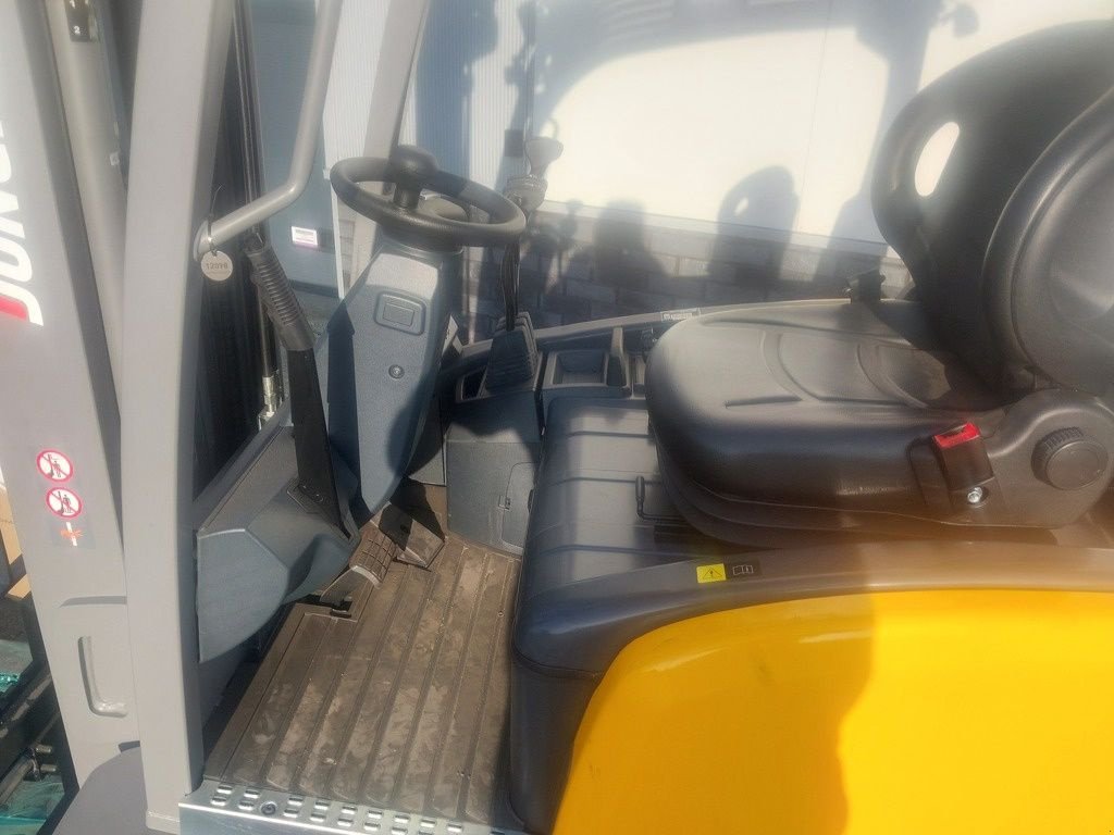 Frontstapler des Typs Jungheinrich EFG BB 216K, Neumaschine in Swifterbant (Bild 8)