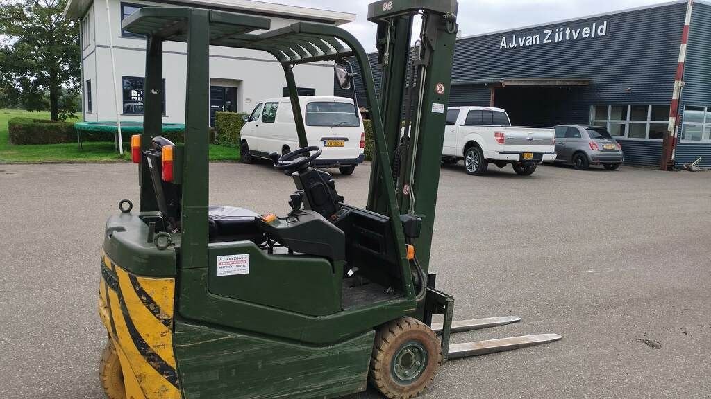 Frontstapler typu Jungheinrich EFG-DF 12,5, Gebrauchtmaschine v Mijdrecht (Obrázek 3)