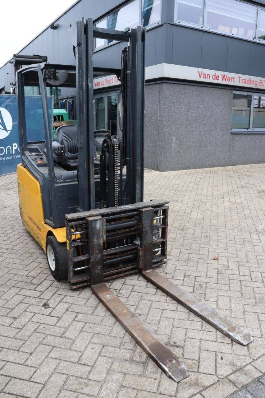 Frontstapler van het type Jungheinrich EFG216k, Gebrauchtmaschine in Antwerpen (Foto 8)