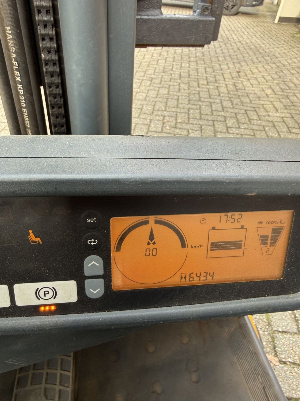 Frontstapler des Typs Jungheinrich efg320, Gebrauchtmaschine in Heythuysen (Bild 5)