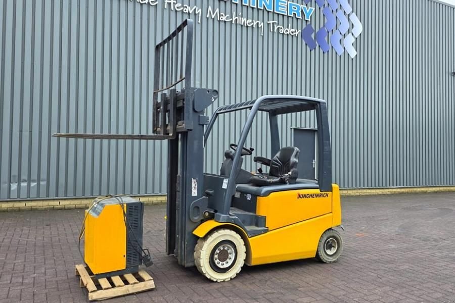 Frontstapler des Typs Jungheinrich EFG425K Electric, 2500kg Capacity, Lifting Height, Gebrauchtmaschine in Groenlo (Bild 2)