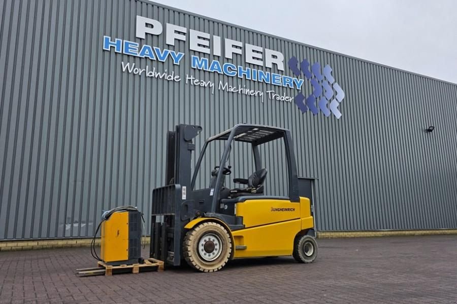 Frontstapler типа Jungheinrich EFG535 Electric, Lifting Height 4700mm, Freelift 1, Gebrauchtmaschine в Groenlo (Фотография 1)