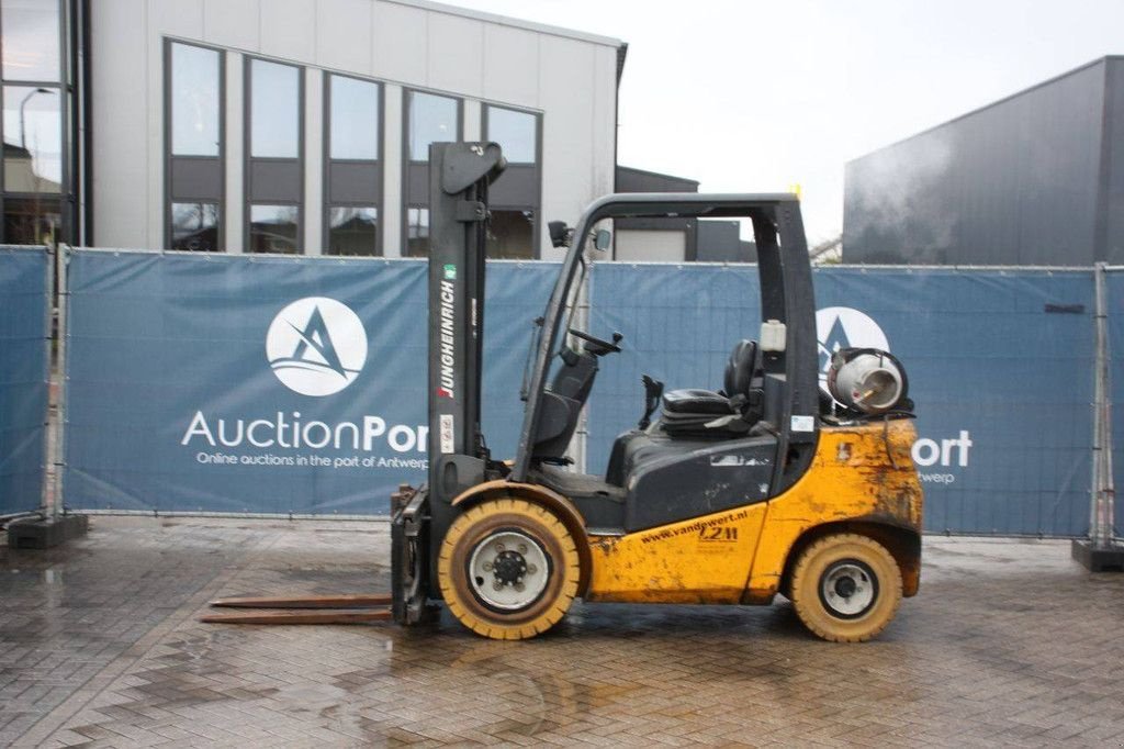 Frontstapler typu Jungheinrich FG40, Gebrauchtmaschine w Antwerpen (Zdjęcie 2)