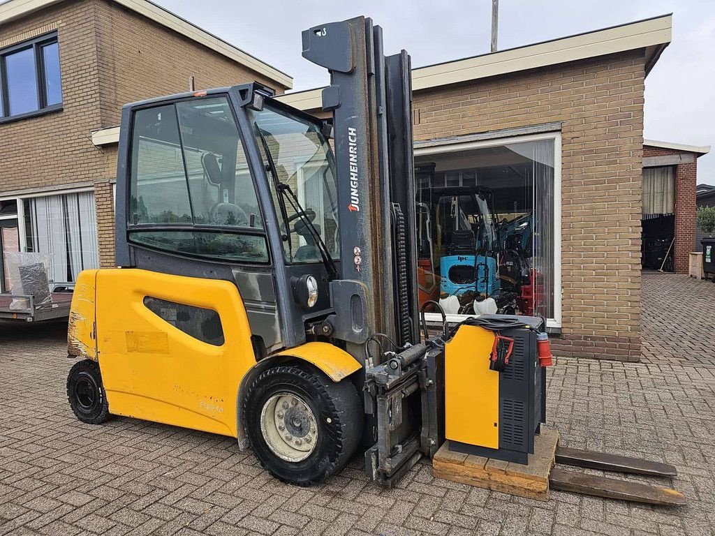 Frontstapler van het type Jungheinrich PZV45S, Gebrauchtmaschine in Antwerpen (Foto 8)