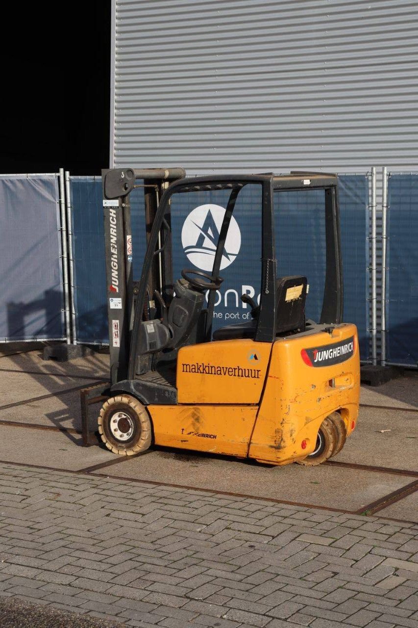 Frontstapler типа Jungheinrich SJ-4-0980, Gebrauchtmaschine в Antwerpen (Фотография 4)