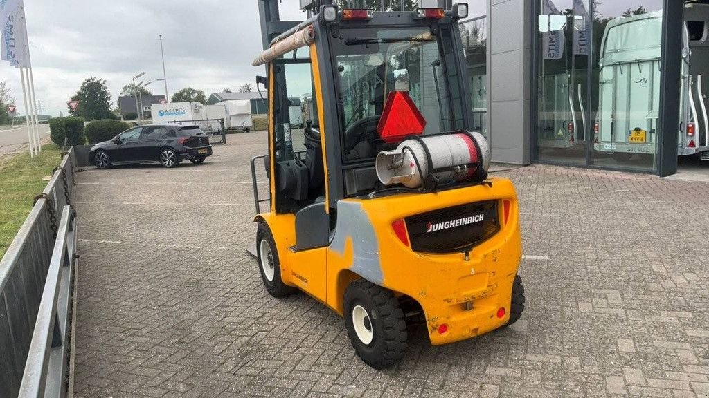 Frontstapler du type Jungheinrich TFG 430, Gebrauchtmaschine en Antwerpen (Photo 5)
