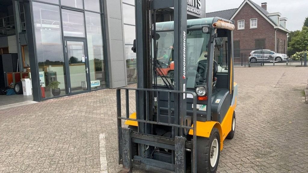 Frontstapler du type Jungheinrich TFG 430, Gebrauchtmaschine en Antwerpen (Photo 7)