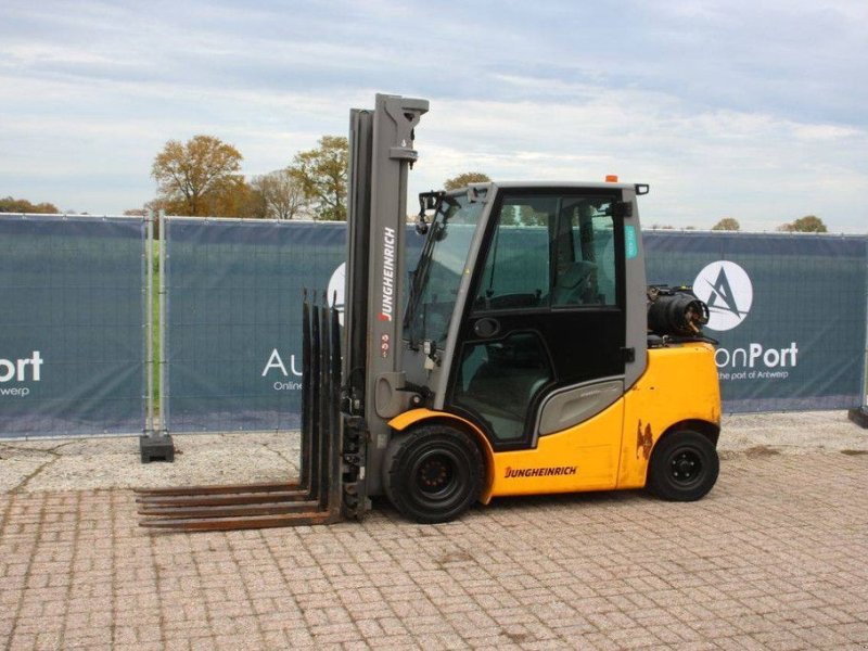 Frontstapler of the type Jungheinrich TFG 435s, Gebrauchtmaschine in Antwerpen (Picture 1)