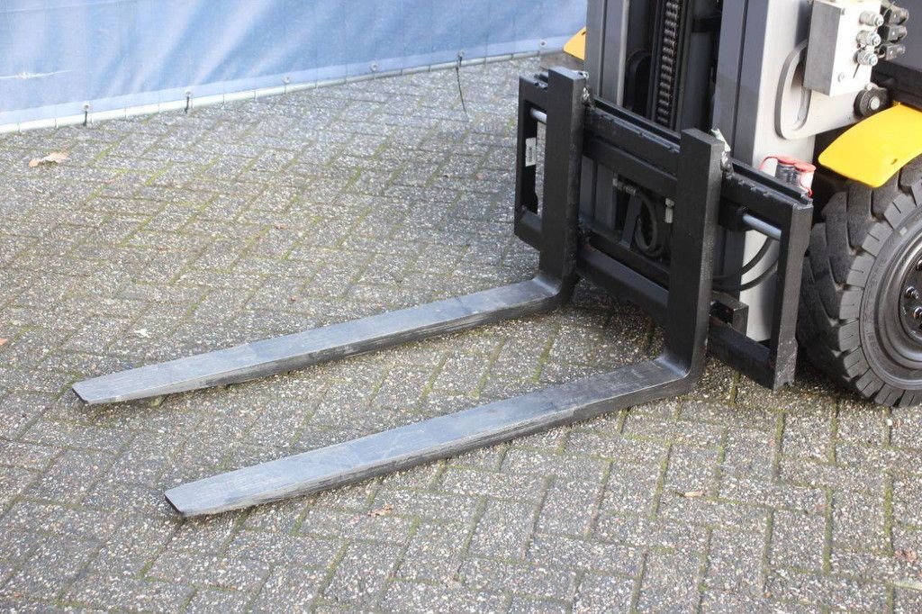 Frontstapler van het type Jungheinrich TFG320s, Gebrauchtmaschine in Antwerpen (Foto 10)