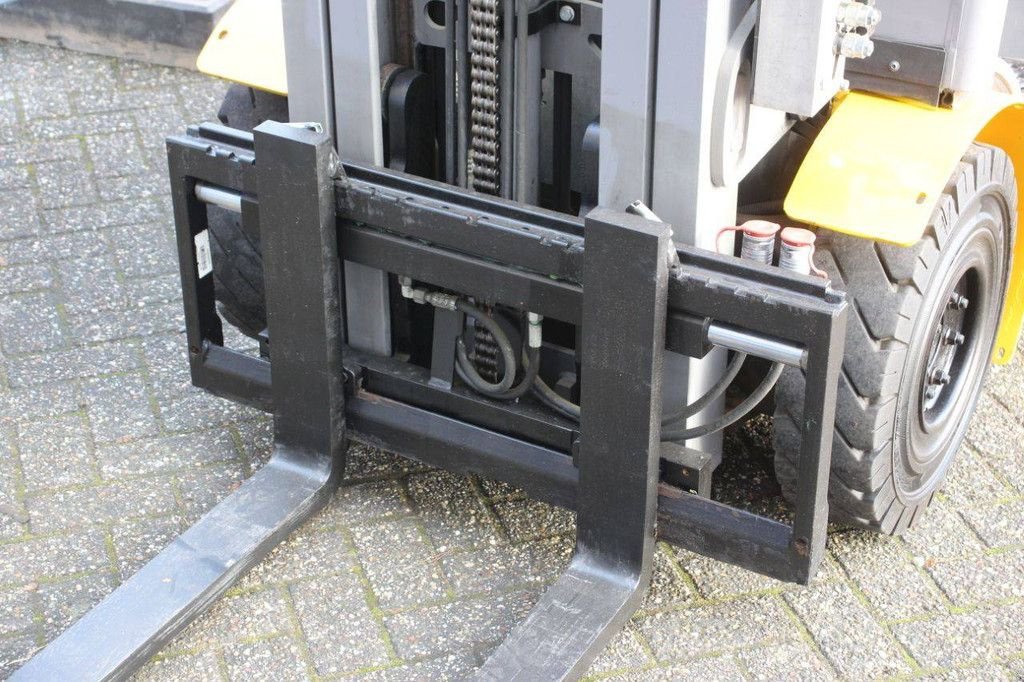 Frontstapler Türe ait Jungheinrich TFG320s, Gebrauchtmaschine içinde Antwerpen (resim 11)