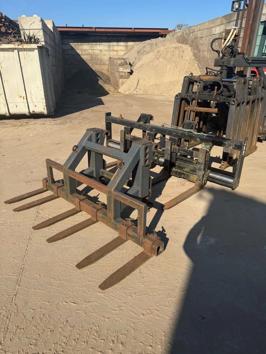 Frontstapler des Typs Kalmar Dcd 90-6xl heftruck + stenenklem + aanbouwdelen, Gebrauchtmaschine in Scherpenzeel (Bild 9)