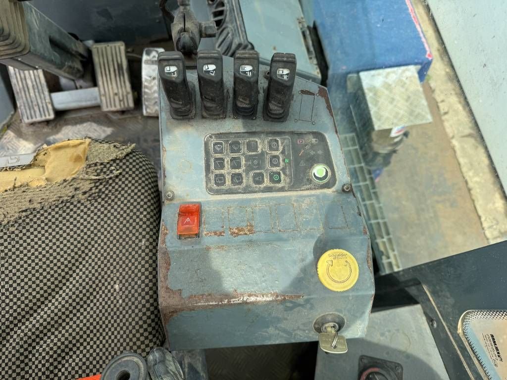 Frontstapler от тип Kalmar DCG 140-6T - Duplex / Side Shift / Fork Positioner, Gebrauchtmaschine в Veldhoven (Снимка 11)
