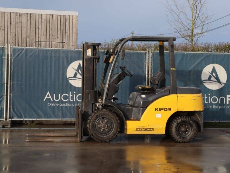 Frontstapler del tipo Kipor KDF30, Gebrauchtmaschine In Antwerpen (Immagine 1)