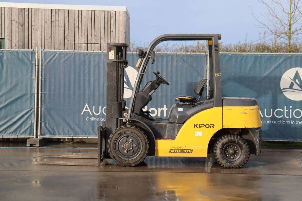 Frontstapler del tipo Kipor KDF30, Gebrauchtmaschine In Antwerpen (Immagine 2)