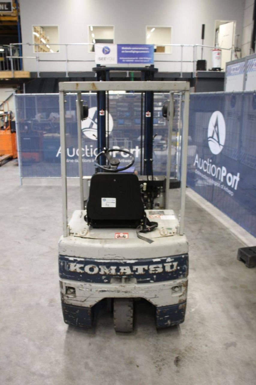 Frontstapler del tipo Komatsu FB13M-2, Gebrauchtmaschine en Antwerpen (Imagen 4)