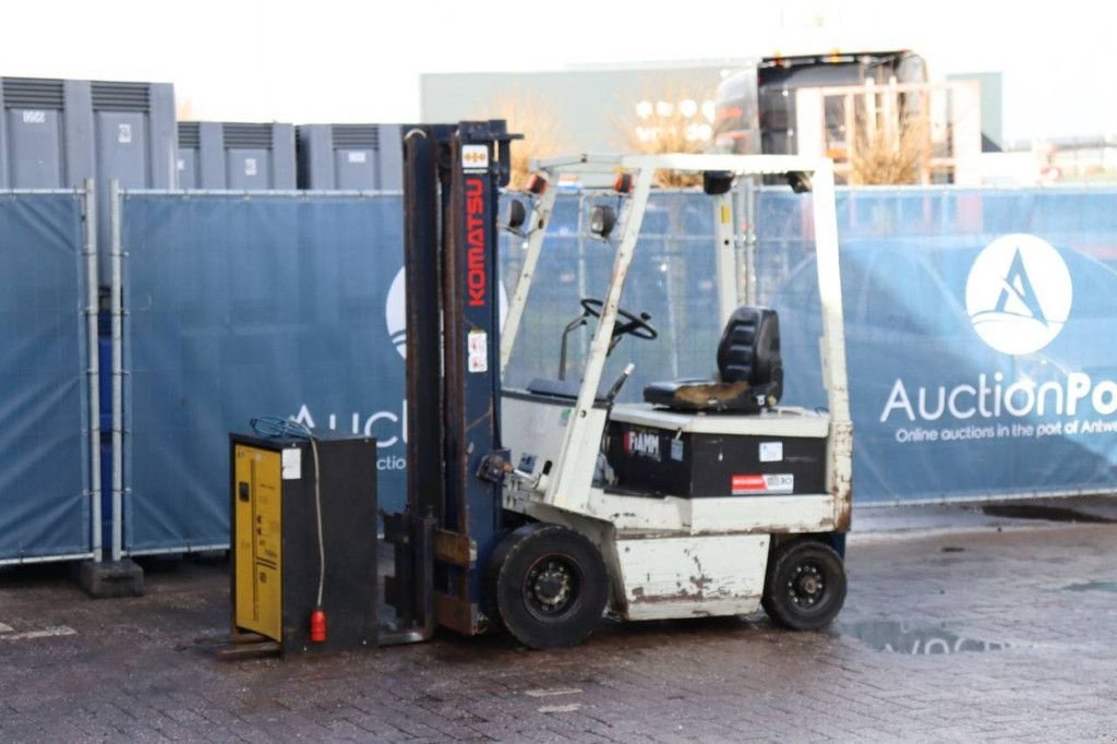 Frontstapler Türe ait Komatsu FB15-5, Gebrauchtmaschine içinde Antwerpen (resim 10)