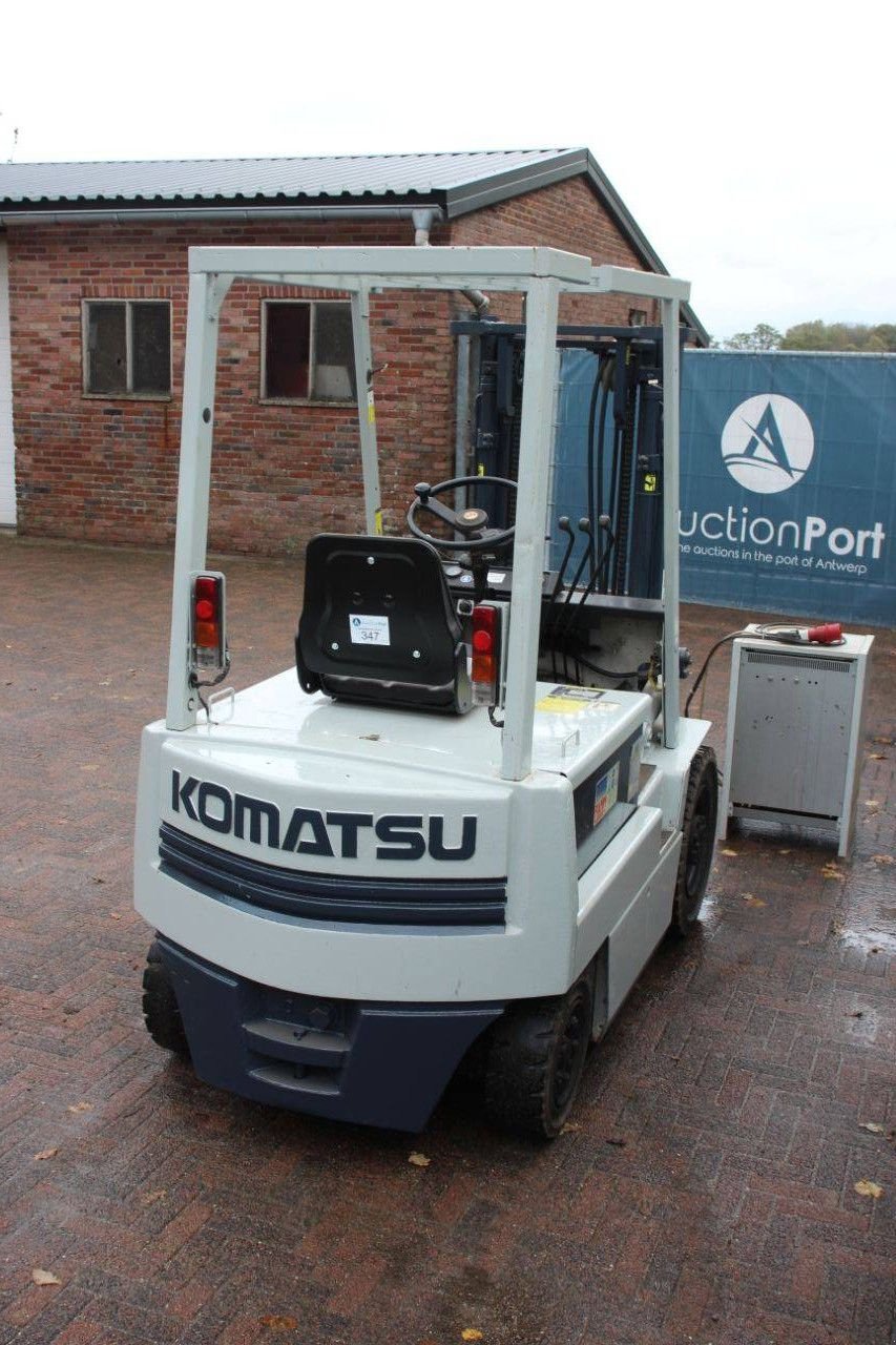 Frontstapler del tipo Komatsu FB20-3, Gebrauchtmaschine In Antwerpen (Immagine 5)