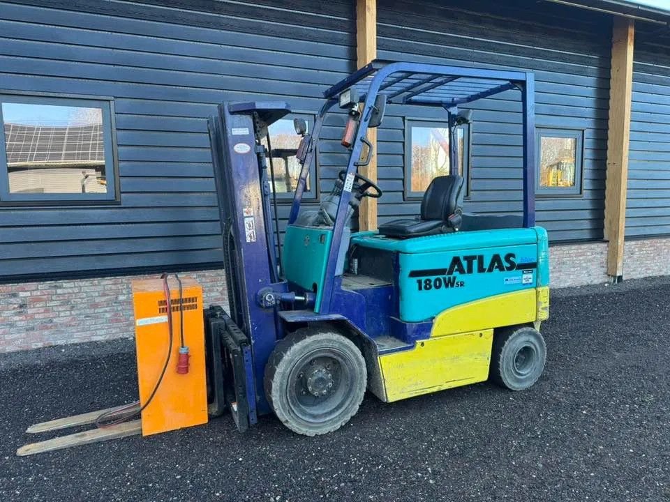 Frontstapler du type Komatsu FB30EX-8 Elektrische heftruck FB30EX-8, Gebrauchtmaschine en Harskamp (Photo 1)