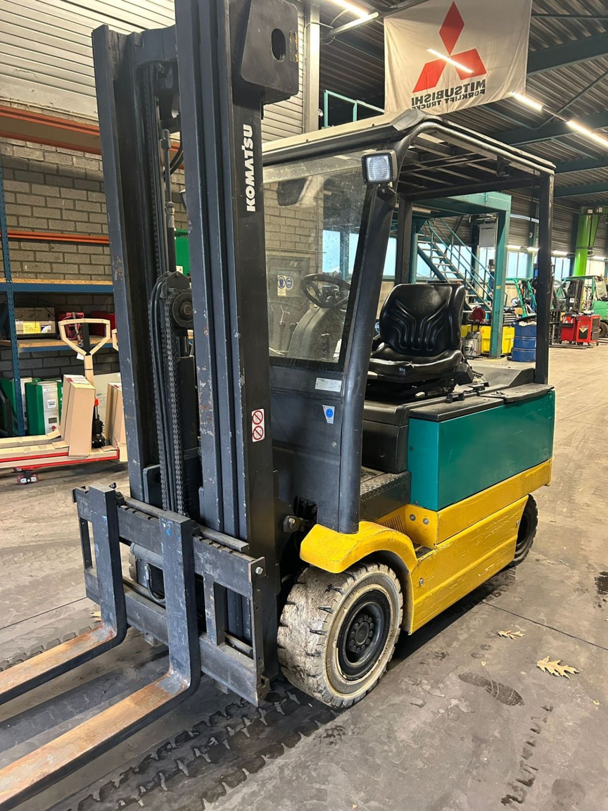 Frontstapler of the type Komatsu fb30h-2r, Gebrauchtmaschine in Heythuysen (Picture 1)