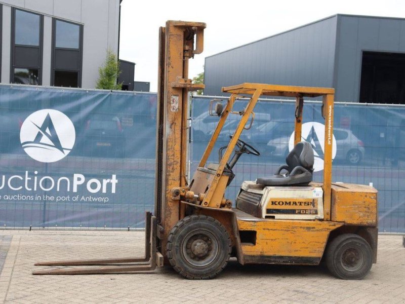 Frontstapler of the type Komatsu FD-25-8, Gebrauchtmaschine in Antwerpen (Picture 1)