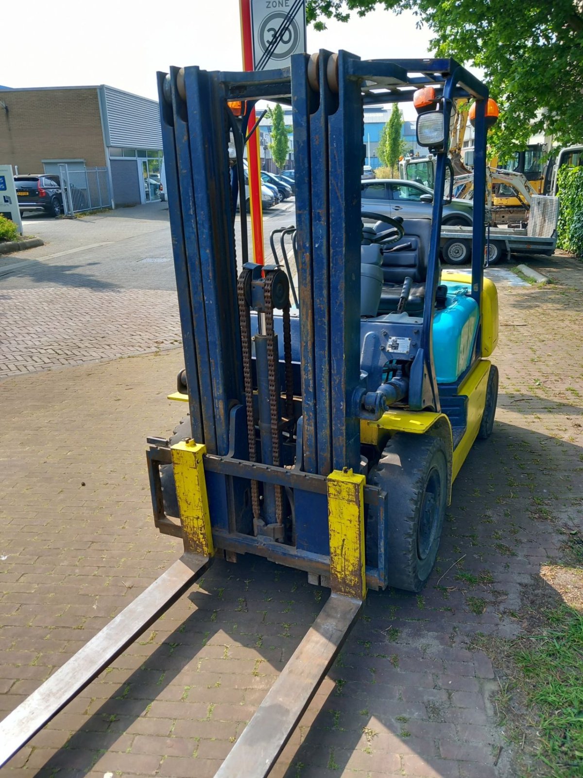 Frontstapler van het type Komatsu Fd25t-12., Gebrauchtmaschine in Alblasserdam (Foto 2)