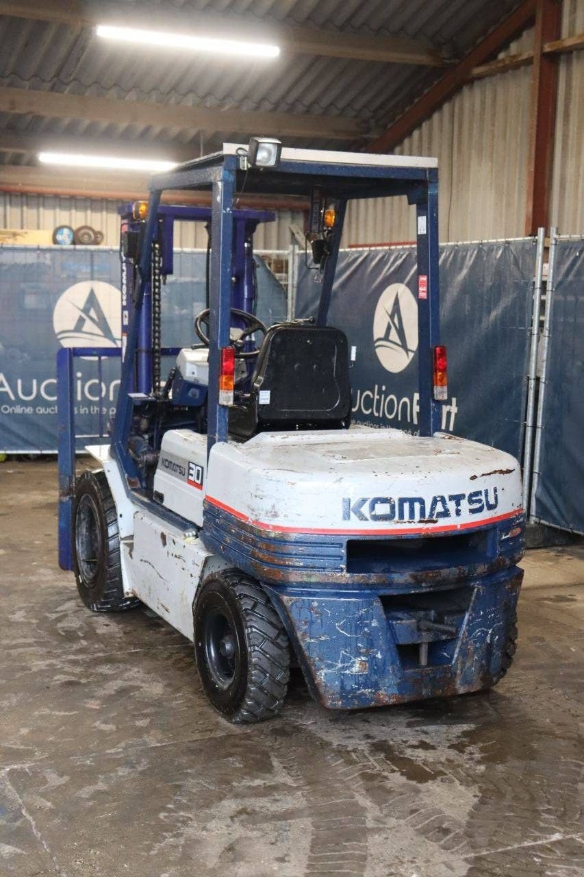 Frontstapler tipa Komatsu FD30-11, Gebrauchtmaschine u Antwerpen (Slika 4)