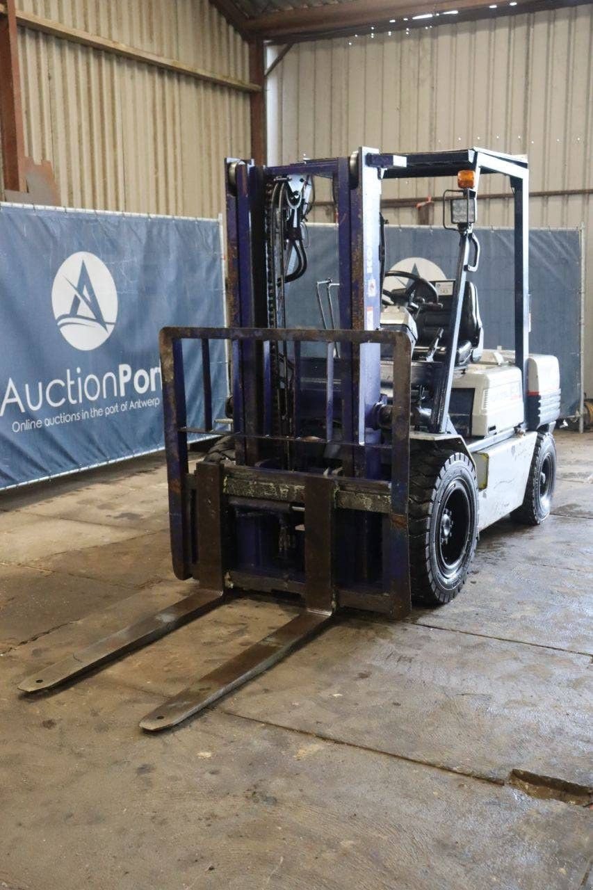 Frontstapler tipa Komatsu FD30-11, Gebrauchtmaschine u Antwerpen (Slika 10)