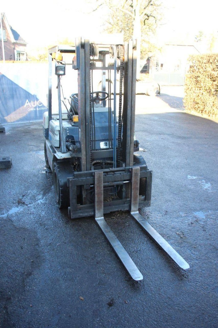 Frontstapler of the type Komatsu FD30T-11E, Gebrauchtmaschine in Antwerpen (Picture 7)