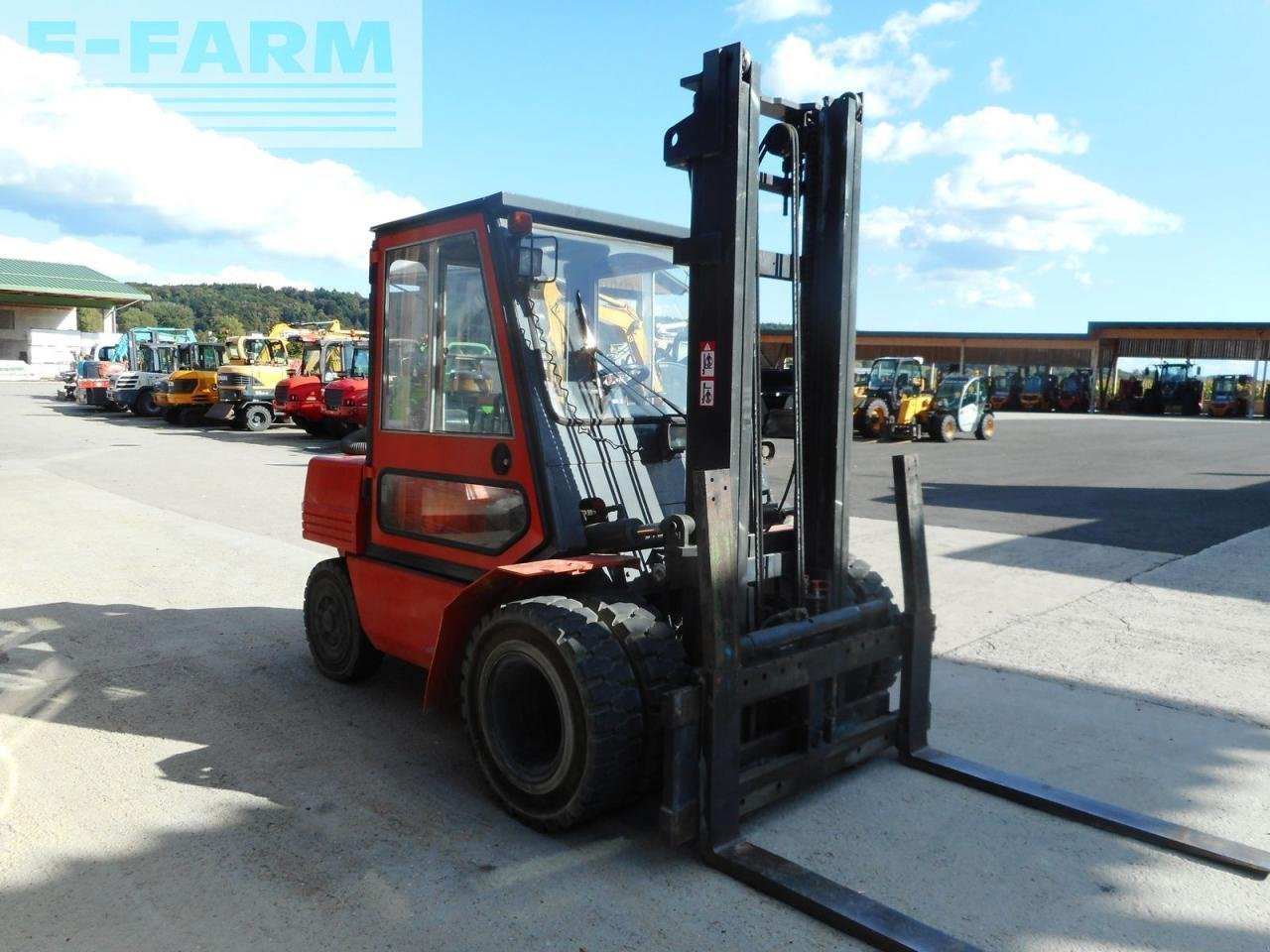 Frontstapler typu Komatsu fd40t-5e mit zwillingsreifen + ss + 4. kreis, Gebrauchtmaschine v ST. NIKOLAI/DR. (Obrázek 4)